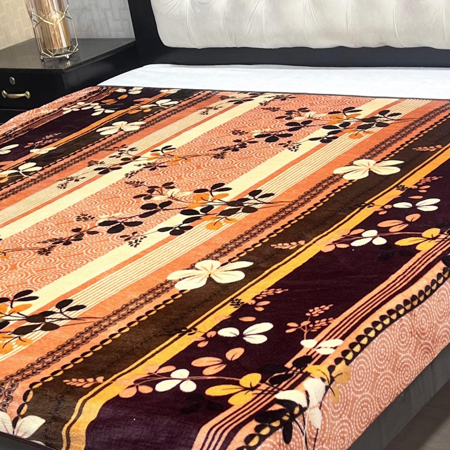 Multicolor Flower Digital Print King Size Bedsheet – Premium Cotton Bedding