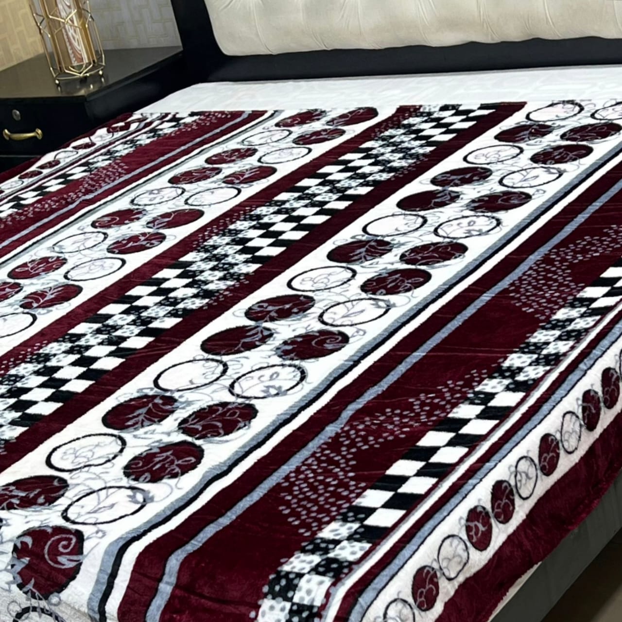 Luxury Soft Double Bedsheet – Premium Cotton Comfortable Bedding